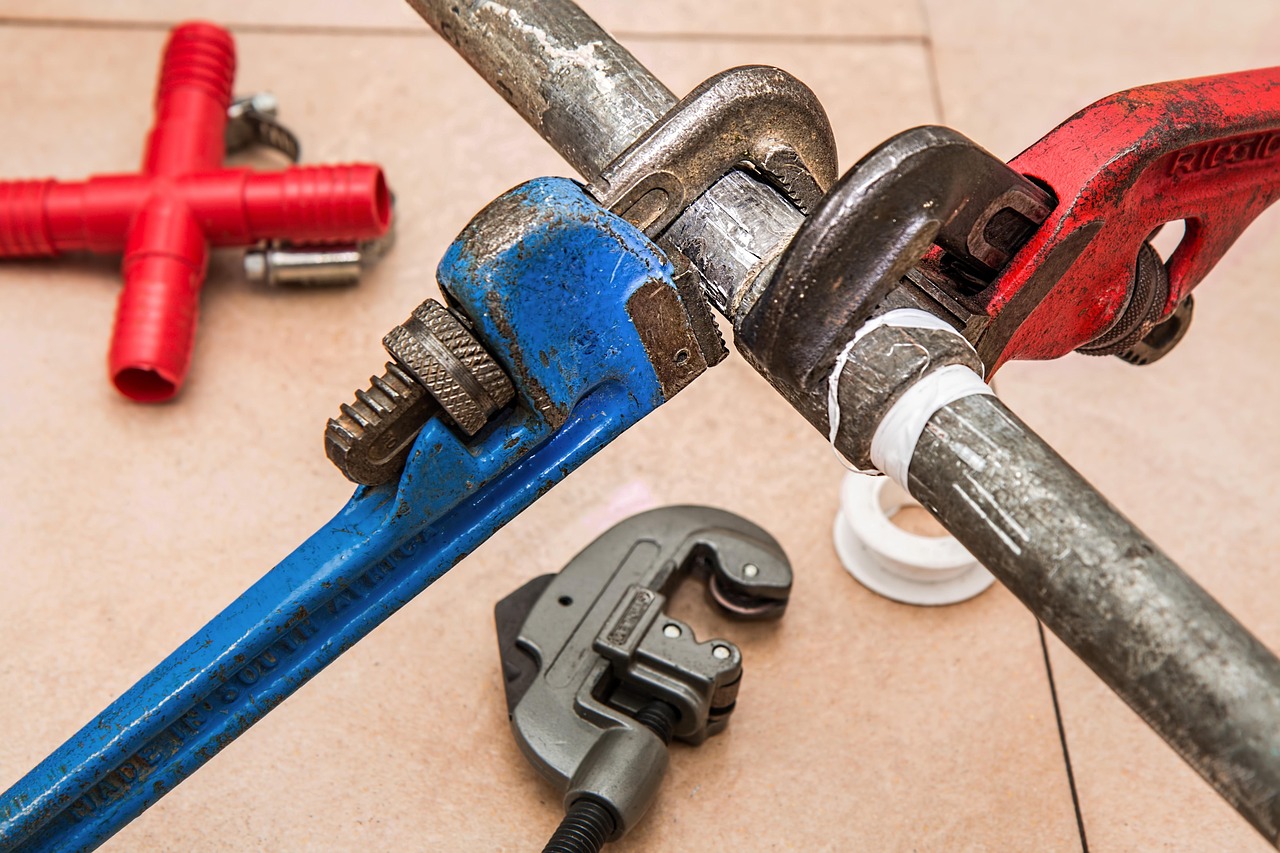 Schedule plumbing service in Allegan, MI Residential plumbing service by VerBurg Plumbing Service in Allegan County, Michigan